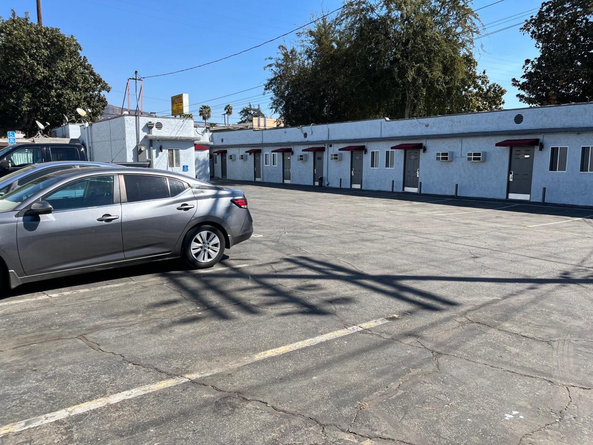 Griffith Park Motel, In Los Angeles Hollywood Area Glendale Buitenkant foto